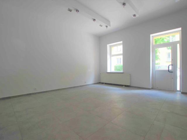 Atrakcyjny lokal 67 m² w centrum Kielc z witrynami