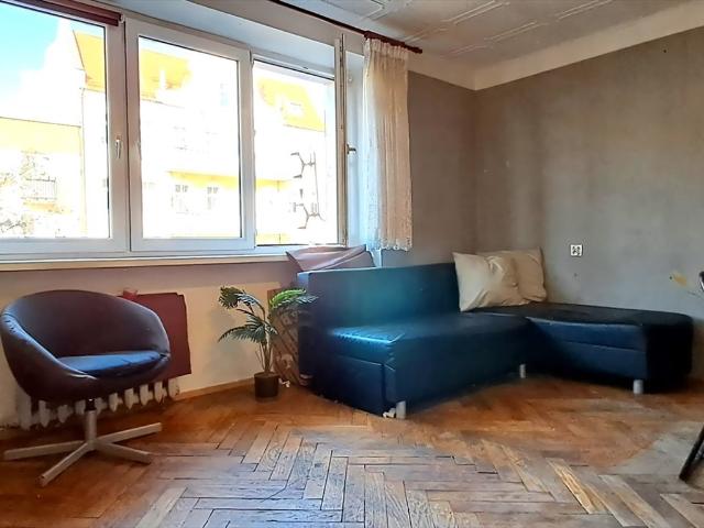 Kawalerka do remontu w topowej lokalizacji Wrocław polecam!