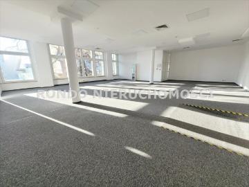 Atrakcyjne biuro 303 m² w centrum Wrocławia z widokiem