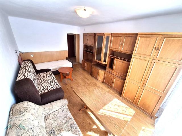 Mieszkanie 28 m² z balkonem do odświeżenia w Olkuszu