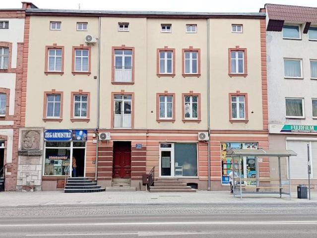 28m² w centrum Giżycka z piwnicą i balkonem