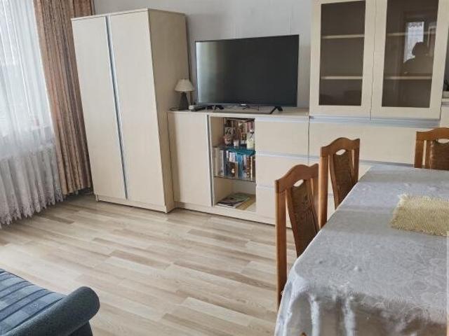 Atrakcyjne 2 pokojowe mieszkanie 40 m² Uroczysko z balkonem