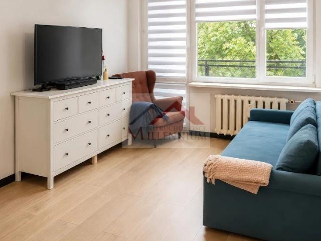 Atrakcyjne 2 pokojowe 38 m² przy metrze świetna inwestycja