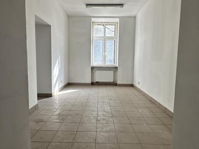 Atrakcyjne 2 pokojowe mieszkanie w kamienicy 38 m²