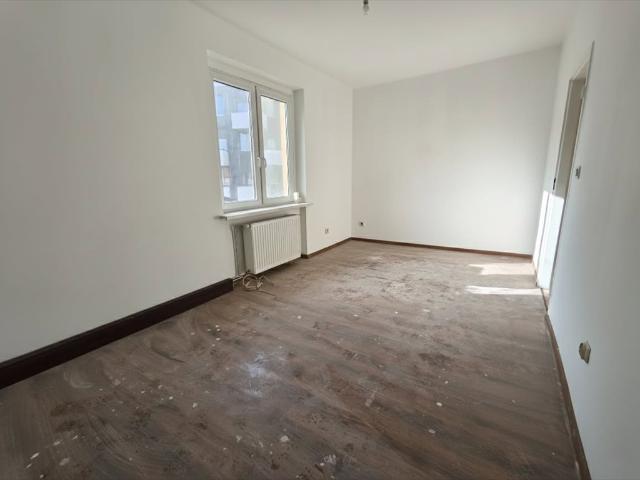 Funkcjonalne 36 m² mieszkanie z nową instalacją piwnica