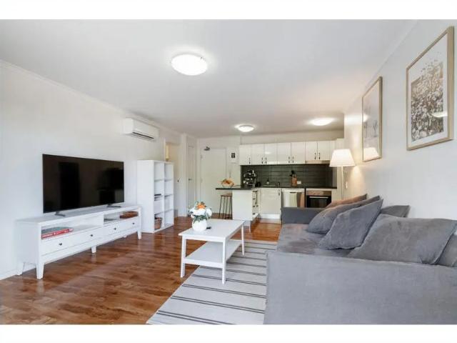 Atrium Open Plan 2 Bedroom Unit Level 3