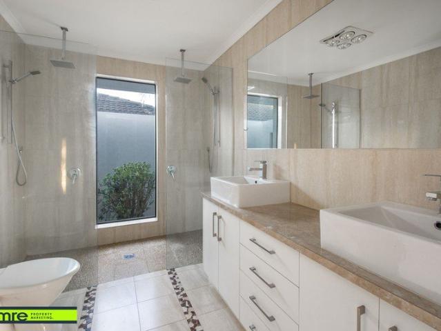 Attention Downsizers ! OWN STREET FRONTAGE 4 bed house on unit size block!