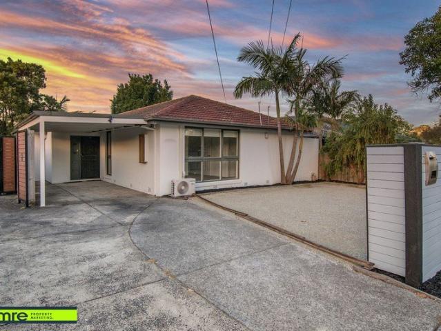 Attention Downsizers ! OWN STREET FRONTAGE 4 bed house on unit size block!