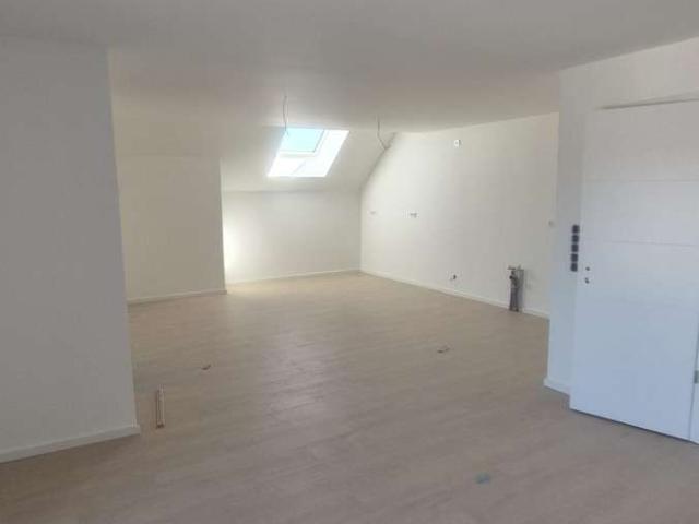 ATTENTION! Exklusive Maisonette 5 Zimmer Wohnung mit Balkon und EBK in Neuberg #13