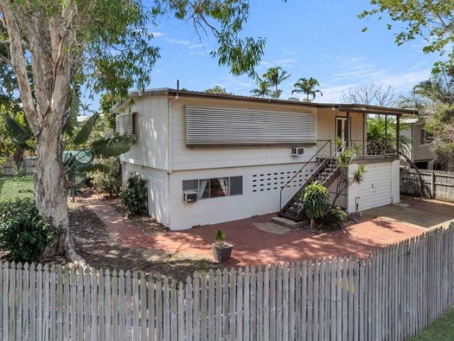 ATTENTION First Home Buyers and Investors POPULAR Corner Block