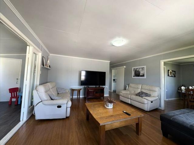 Attention Tradies working in the area! Fully Furnished