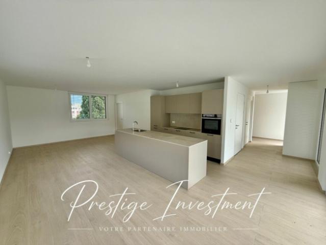 ATTIC 4,5 PCES & 172 M² – UVRIER