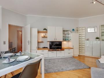 Attic apartment for rent in Maxvorstadt