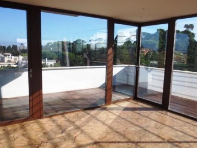 Attic Balduina: Beautifully modern renovated 2 Bedroom, 2 bath, new kitchen, 3 large panoramic terraces. Bright, silent, lovely views of Rome and surrounding greenery. REF 1740