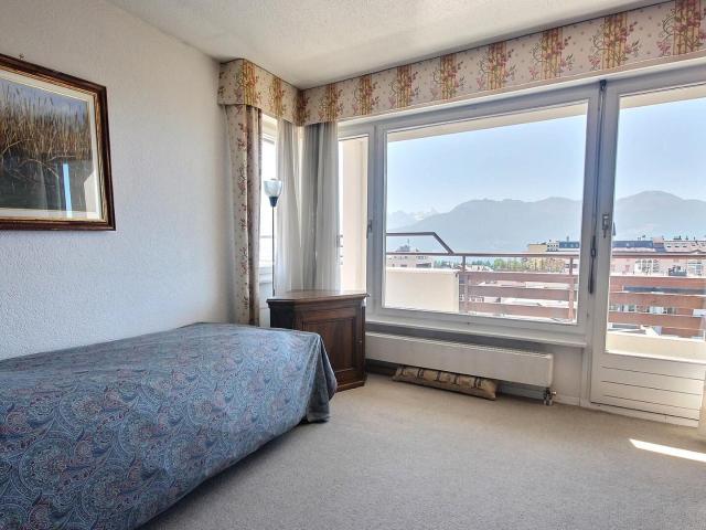 Attic flat with 4.5 rooms on sale in Crans Montana 171 m² | dreamo. Ch