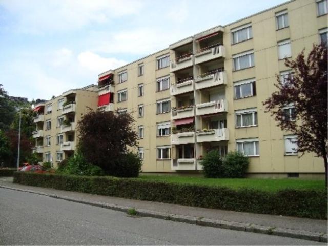 Attic flat with 4.5 rooms for rent in Kriens 98 m² | dreamo. Ch