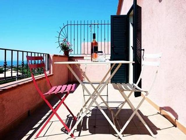 Attico 2 camere da letto, Tropea Calabria ES103700584