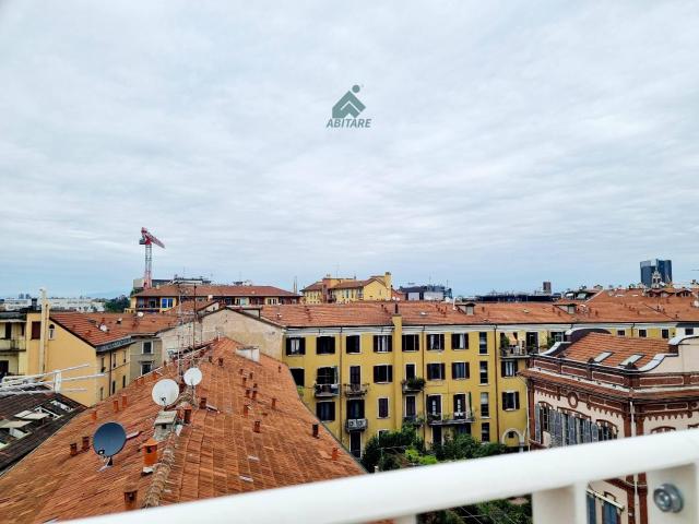 Attico con box doppio a Milano