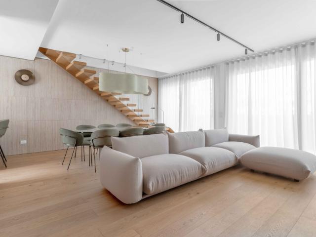 Attico con rooftop nella nuova residenza 5's building