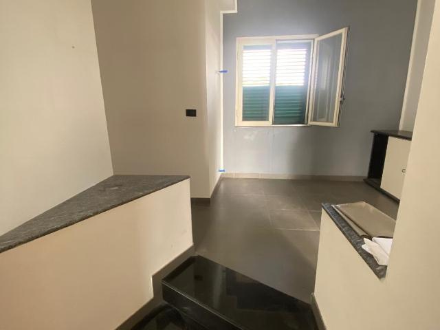 Attico con terrazzi in via loreto, Modica
