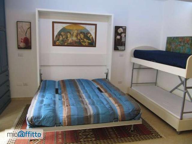 Attico con terrazzo Oliveri
