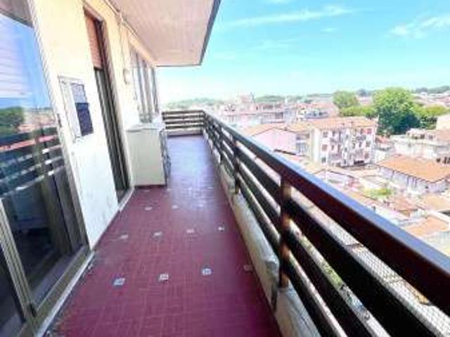 Attico con terrazzo Centro