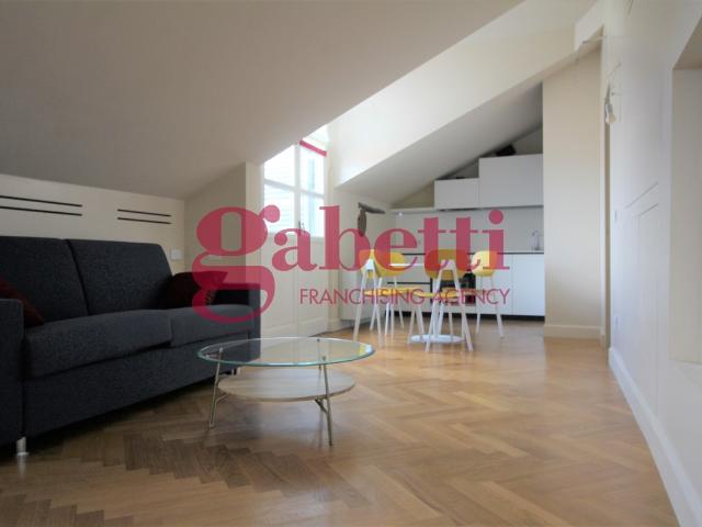 Attico affitto con posto auto a arona ï¿½ 1.300