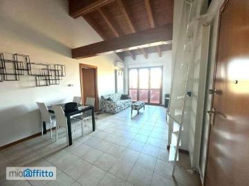 Attico arredato con terrazzo Mazzini