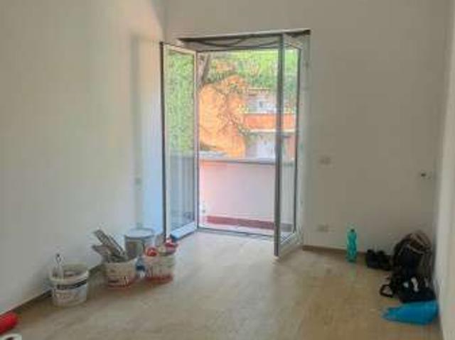 Attico arredato con terrazzo Nuovo salario, prati fiscali, monte sacro, talenti, vigne nuove, serpentara