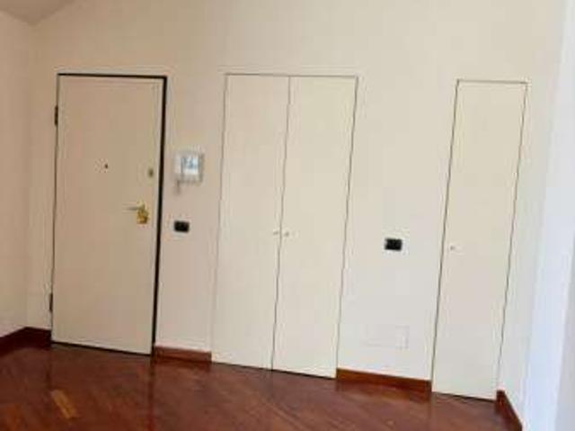 Attico arredato con terrazzo Baggio, forze armate, quinto romano