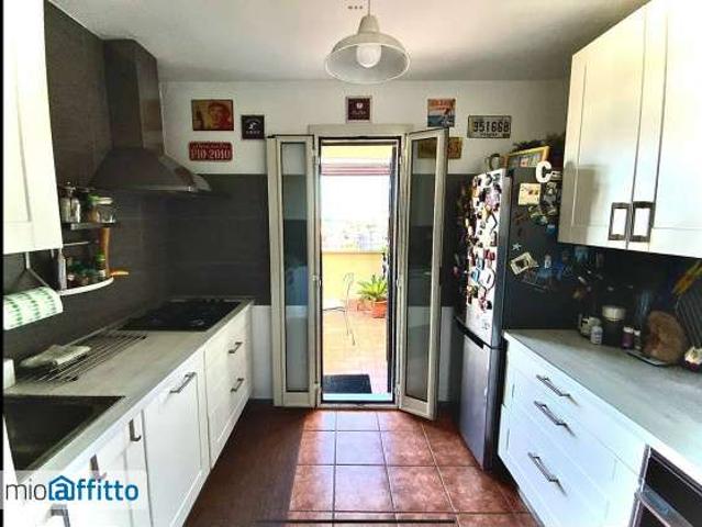 Attico arredato con terrazzo Bologna, nomentano
