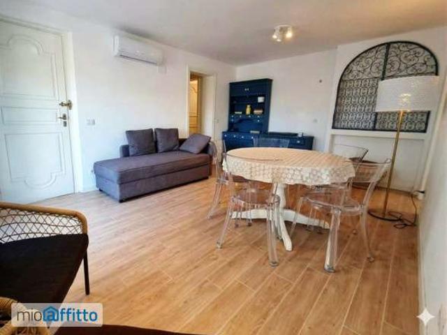 Attico arredato con terrazzo Borgo hermada