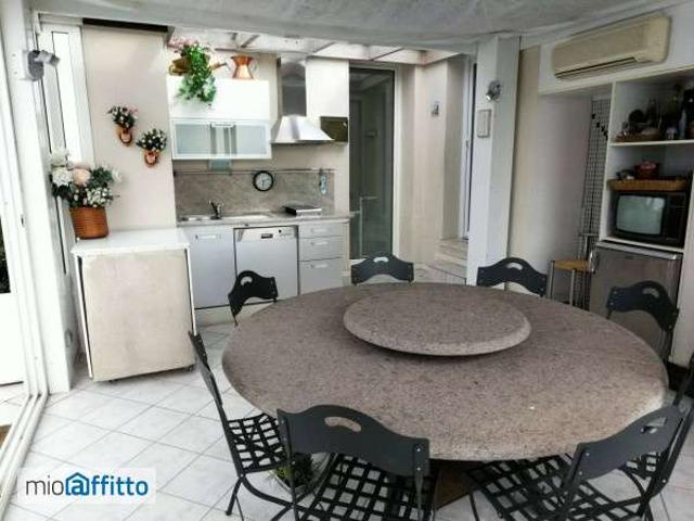 Attico arredato con terrazzo Borgo panigale