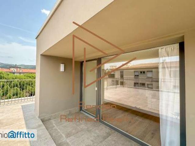 Attico arredato con terrazzo Campo di marte