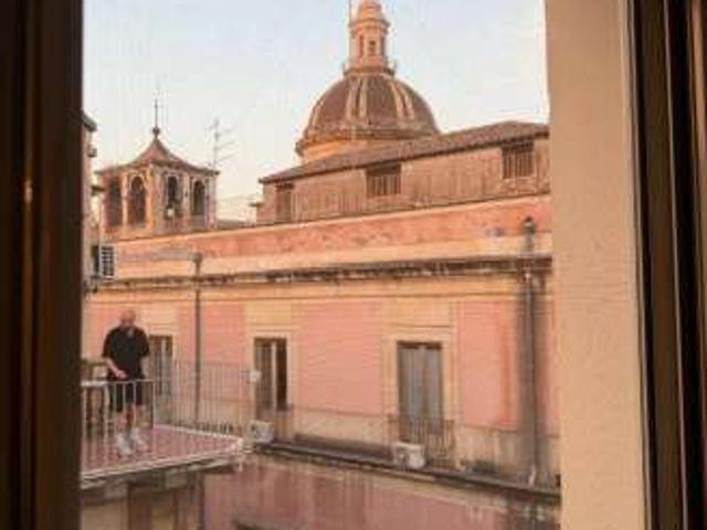 Attico arredato con terrazzo Catania