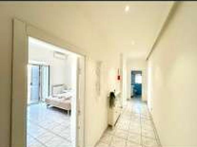 Attico arredato con terrazzo Centro