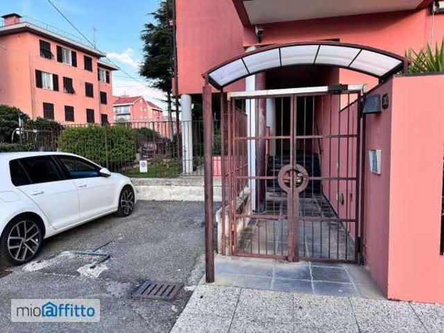 Attico arredato con terrazzo Centro