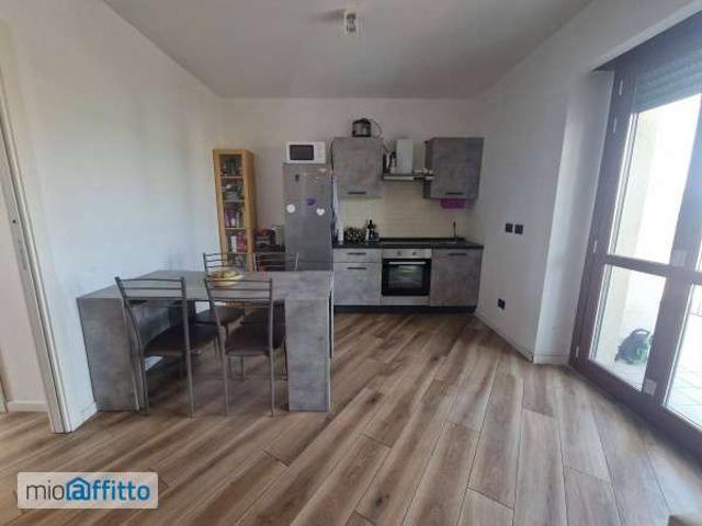 Attico arredato con terrazzo Centro
