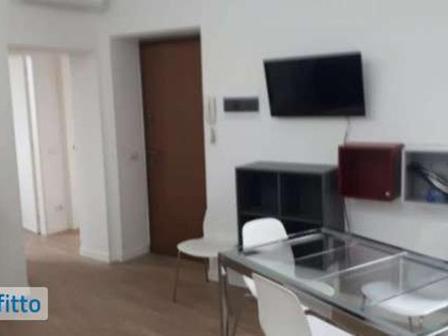 Attico arredato con terrazzo Centro storico, brera