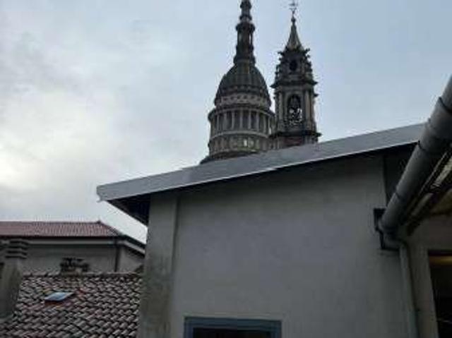 Attico arredato con terrazzo Centro storico