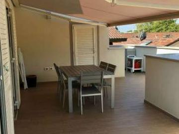 Attico arredato con terrazzo Cesenatico ponente