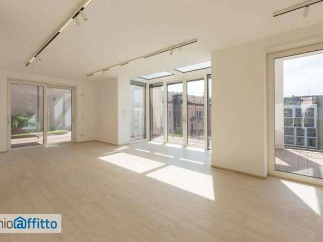 Attico arredato con terrazzo Città studi, lambrate, udine, loreto