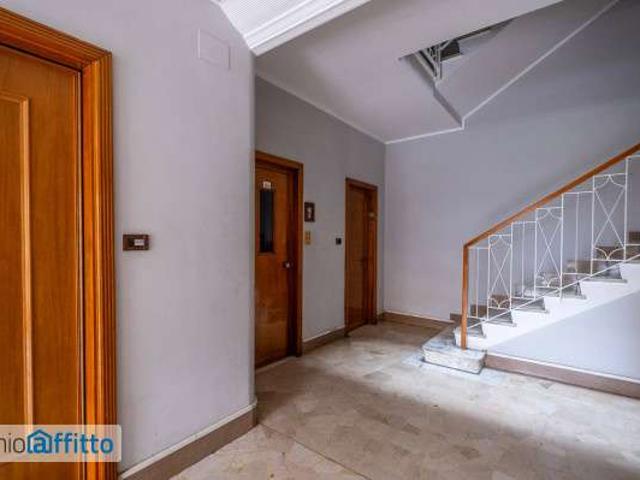 Attico arredato con terrazzo Genova