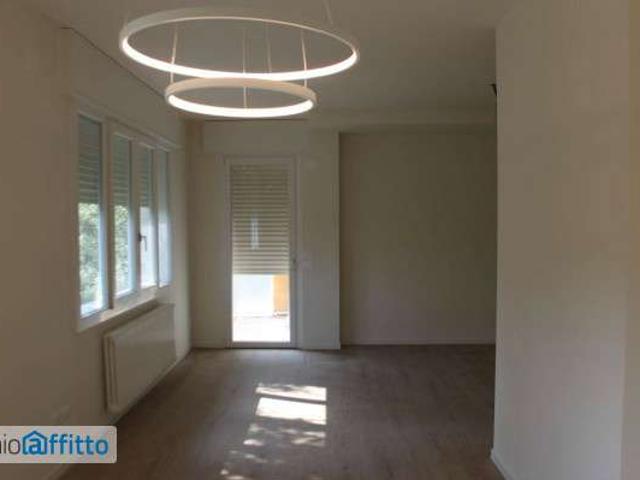 Attico arredato con terrazzo Intorno mura