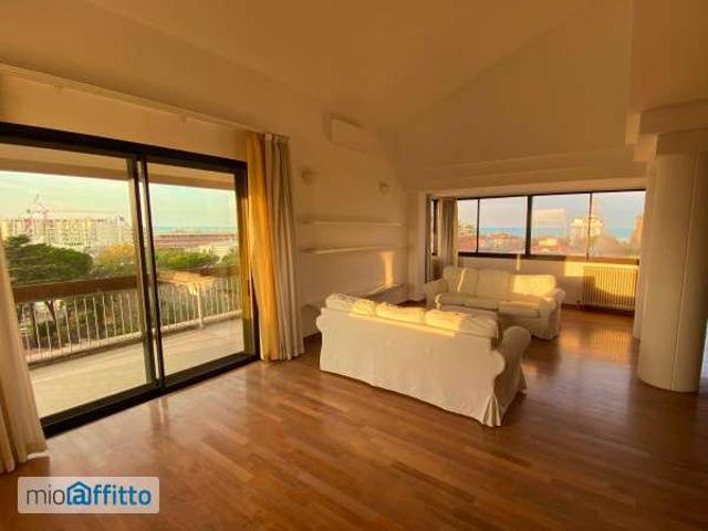 Attico arredato con terrazzo Rimini