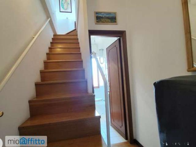 Attico arredato con terrazzo Roma