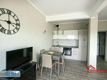Attico arredato con terrazzo Sestri ponente
