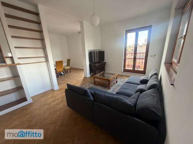Attico arredato con terrazzo Trastevere, aventino, testaccio