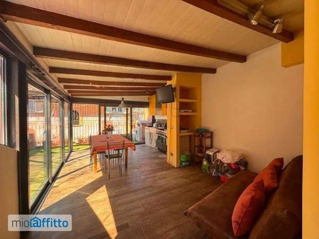 Attico arredato con terrazzo Trastevere, aventino, testaccio