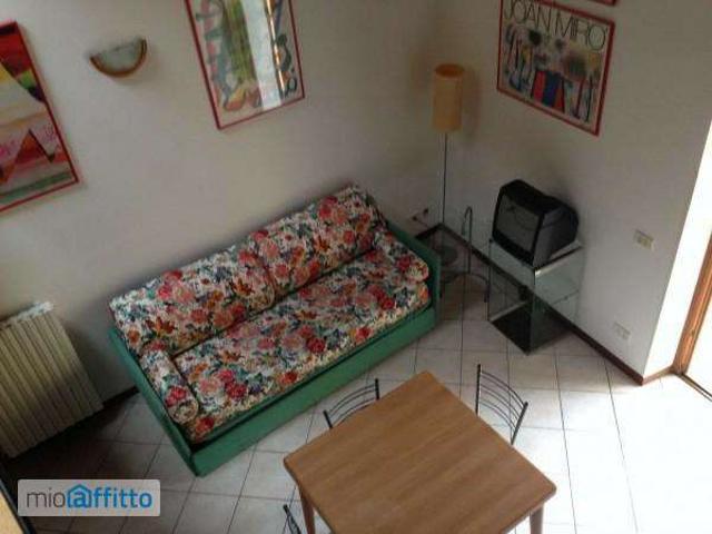 Attico arredato Magugnano